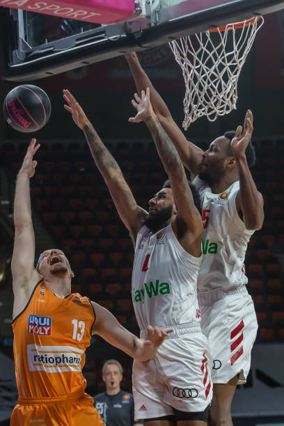 形势不确定 形势不确定