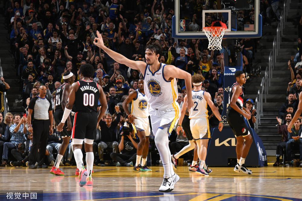 在此期间 在此期间